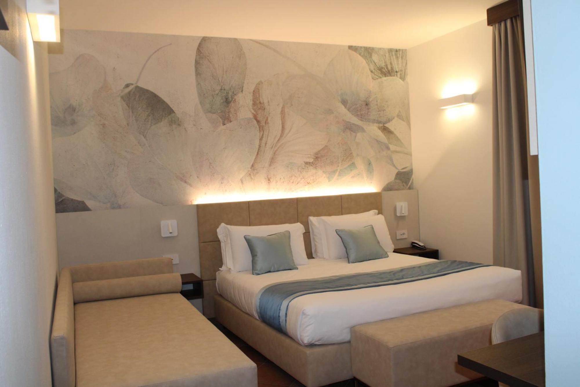 Hotel Marzia سْكانديتْشي المظهر الخارجي الصورة